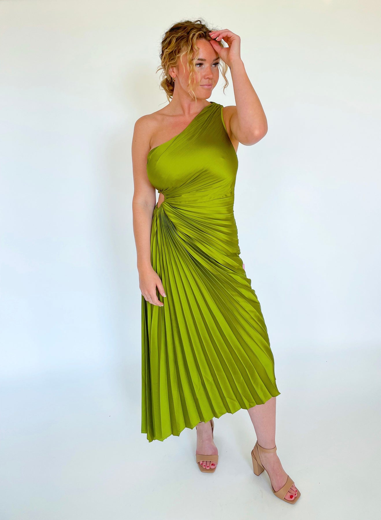 Olympia Pleated Maxi Dress Mabel & Lou Boutique Olympia Pleated Maxi Dress Mabel & Lou Boutique